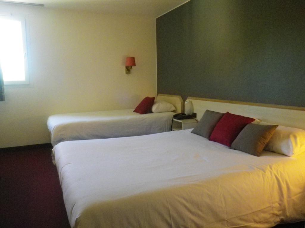Hotel Amys Voreppe Habitación foto